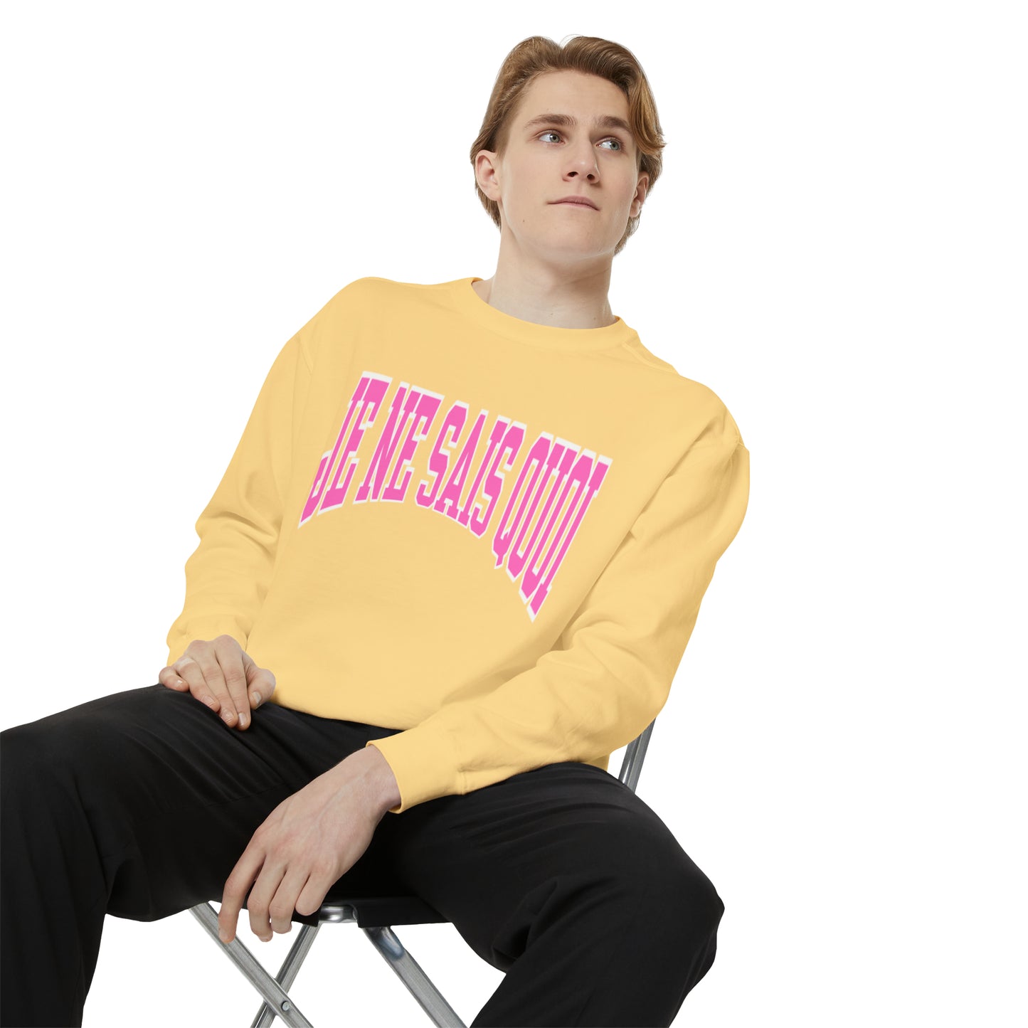 Je Ne Sais Qoui Sweatshirt
