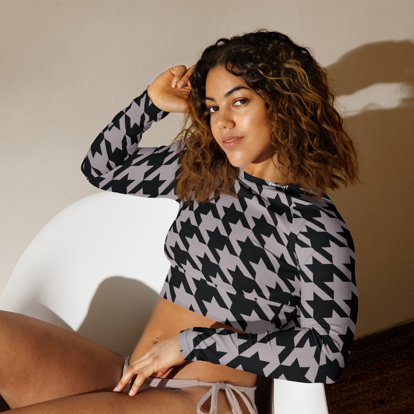 SHE Recycled long-sleeve crop top